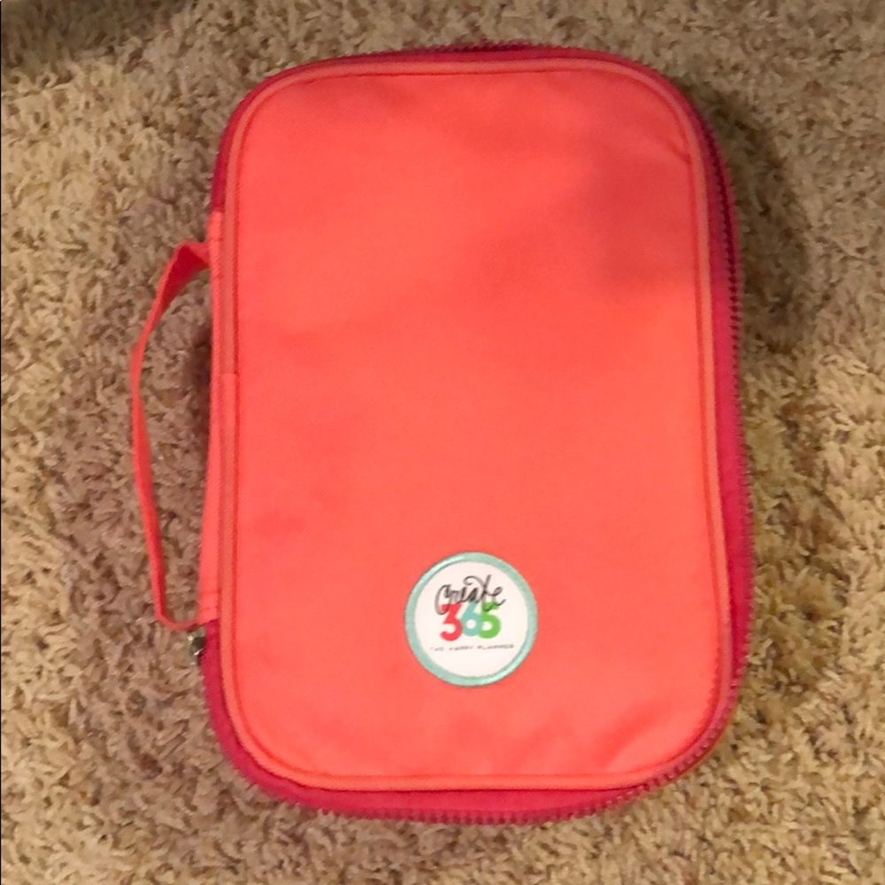 Create 365 pen holder